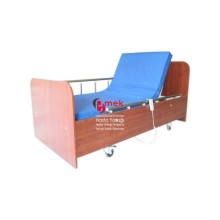 Ev Tipi Ahşap Hasta Yatağı – 2 Motorlu, Dayanıklı ve Konforlu