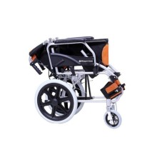 W 205 Manuel Katlanabilir Refakatçi Hasta Yaşlı Engelli Tekerlekli Sandalye
